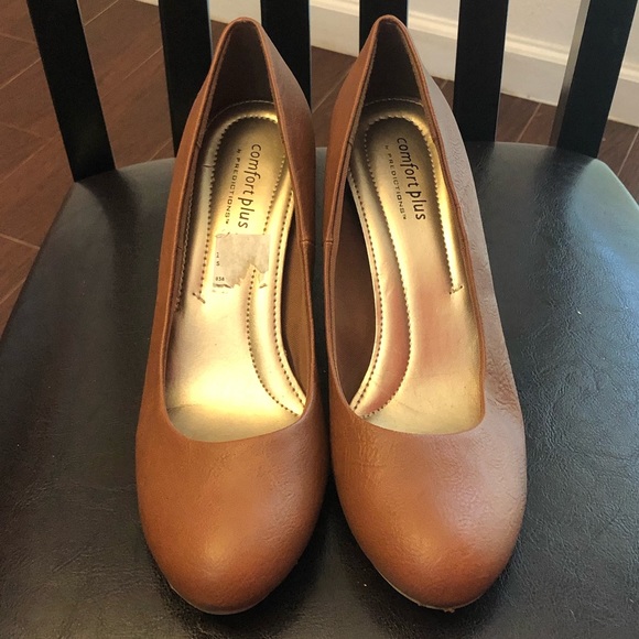 Camel color heels - Picture 6 of 6